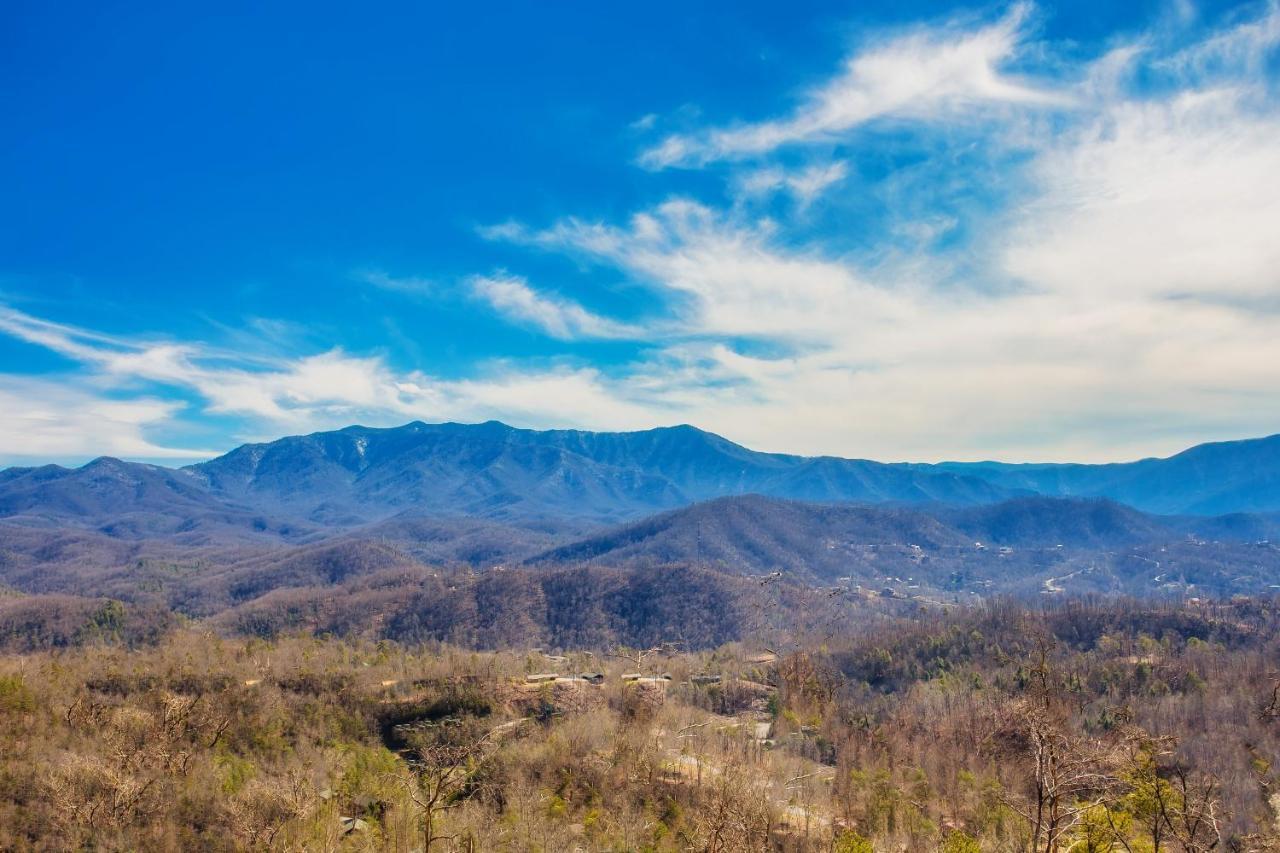 Her Majesty'S Way, Awesome Mtn Views, 1089 Free Tickets Each Paid Day, Dollywood And More Gatlinburg Exterior photo